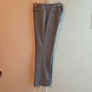 Ladies Van Heusen dress slacks NWOT